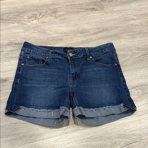 Celebrity Pink Pants - Celebrity Pink Dark Blue Rolled Hem Denim Shorts size 30